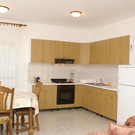 Apartment 2041d